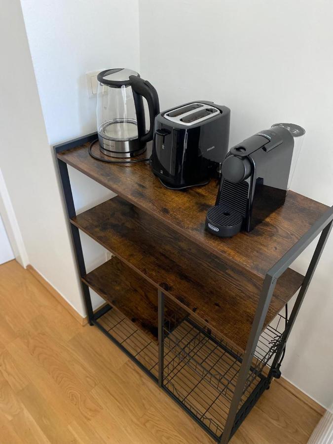 Central Two Bedroom Apartment ウィーン エクステリア 写真